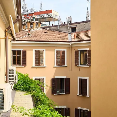 Cozy House - 20 Minutes Walk From Duomo-Navigli Apartment Milan Exterior photo